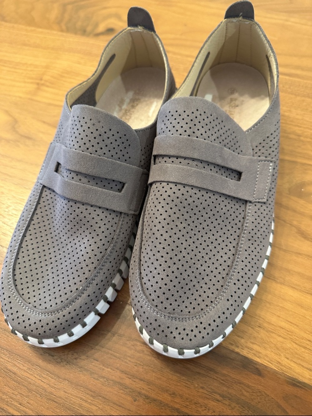 Women's IIsle Jacobsen Tulip Perforated Slip-On Loafers in Gray size 39